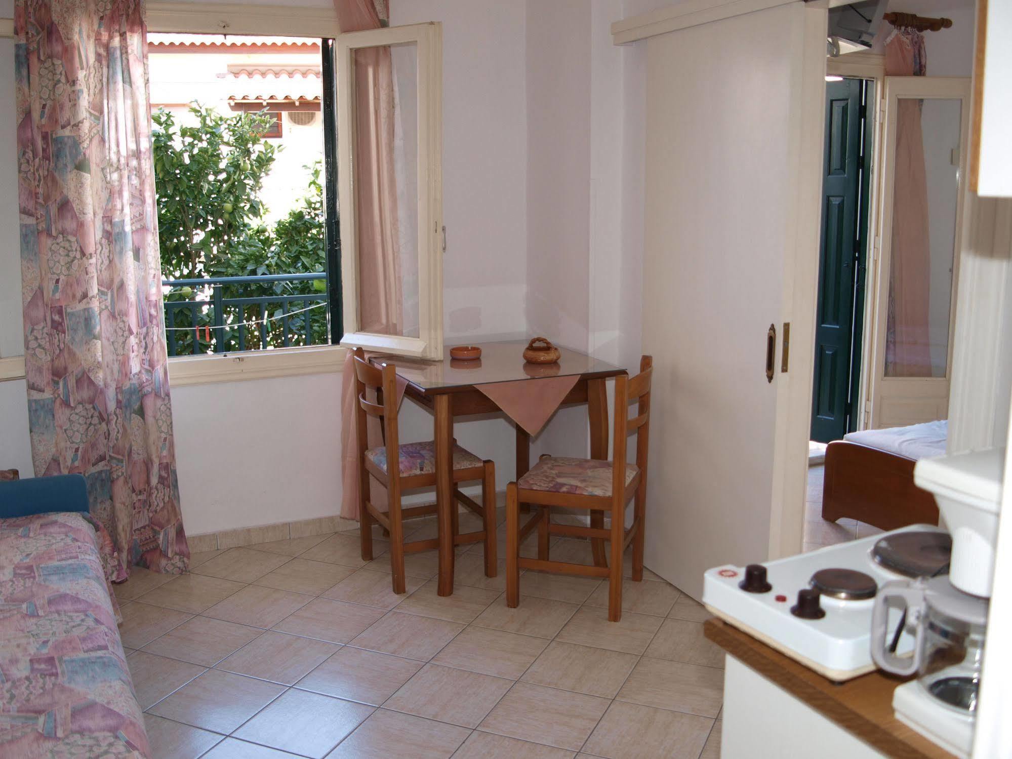 Lito Apartment Кокари Екстериор снимка